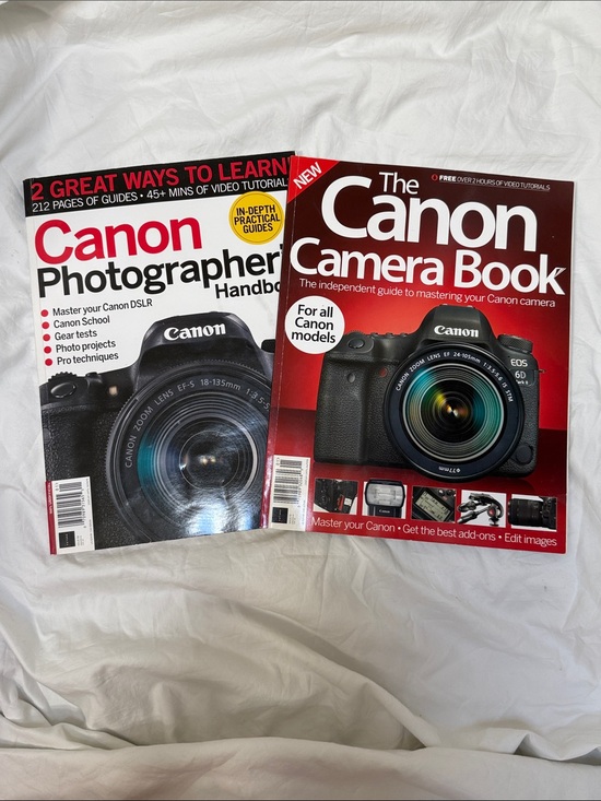 Bundle 2 DLSR Magazines - Canon Photographer’s Handbook & The Canon Camera Book